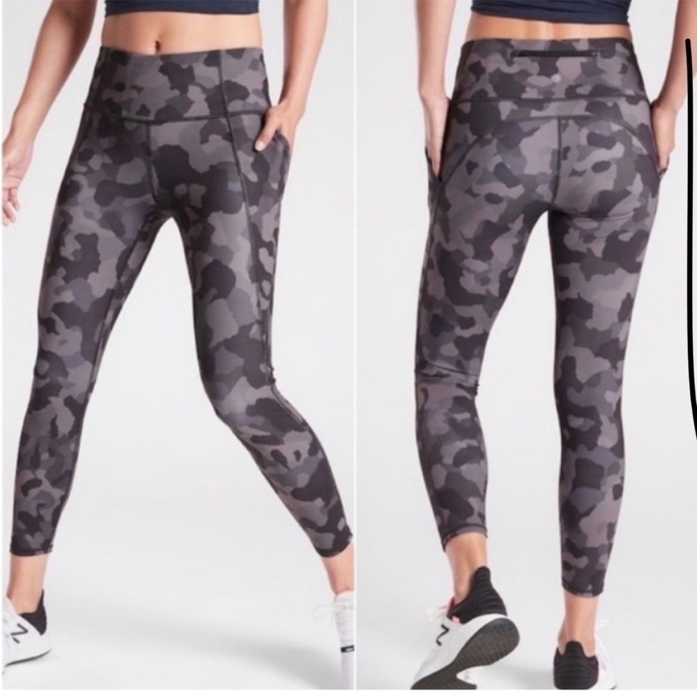 Athleta Lightning Camo 7/8 Tight